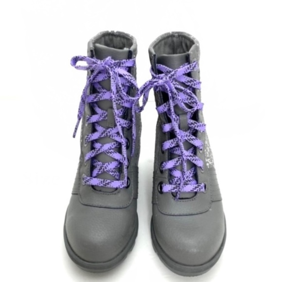 SOREL Lexie Leather Wedge Lace up Boots Metallic Silver Gray Style 182247105 - Picture 2 of 11